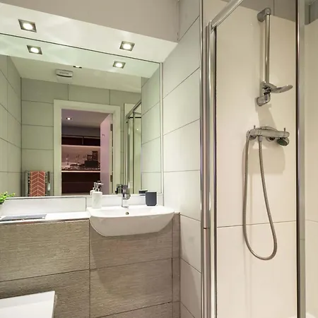 Studio For 2 Near Central Leeds, Free Breakfast Appartement Leeds (West Yorkshire)